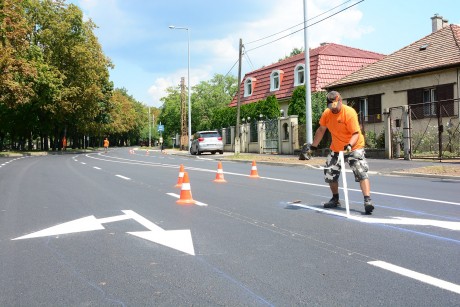 Útfelújítások Székesfehérváron - újabb öt munkaterületet adtak át szerdán